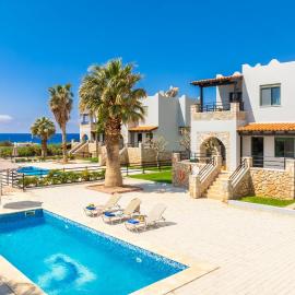 Spiros Beach Villa