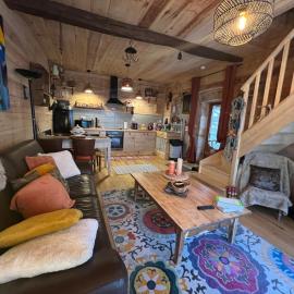 le Chalet, hotel a Saint-Loup-sur-Thouet