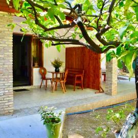 Claus 72 str cottage