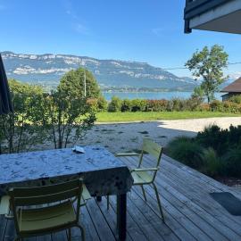 Joli studio avec superbe vue sur le lac du bourget, hotel Bourdeau városában