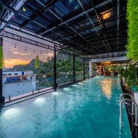 Catba Vista Hotel - New 2026 - Infinity Pool, ξενοδοχείο σε Cat Ba