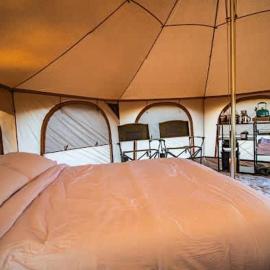 Bisti Badlands Tent، فندق في فارمينغتون