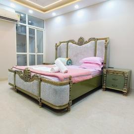 Homlee-Shanti 3BHK-Elevator-Parking-Central DEL