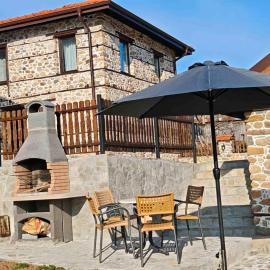 Villa Vera, hotel di Smilyan