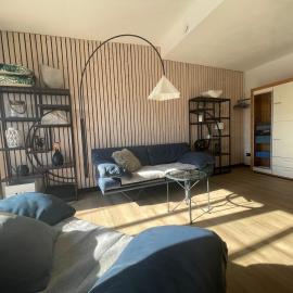 Family Apartments Günzburg - 15 Minuten zum Legoland, WLAN und kostenloser Parkplatz, hotel a Röfingen