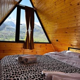 Alagi Cottage Kazbegi, hotel v destinaci Stepancminda