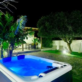 Casa Ana & Spa, hotel in Conil de la Frontera