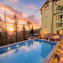 Aachman Nature Valley Resort MASHOBRA, hotel a Shimla