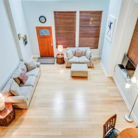 Full loft apartment near Omni Hotel، فندق في نيو هافن