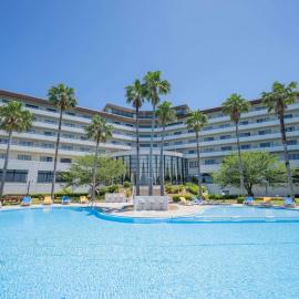 Grand Mercure Awaji Island Resort & Spa – hotel w mieście Minamiawaji