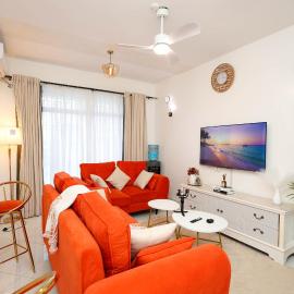 Modern 2BR Apartment in Mombasa CBD with 2 Bathrooms & Balcony near Airport & Old Town