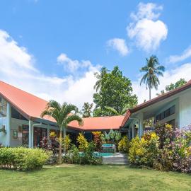 Union House with generator, hotelli kohteessa Dapa