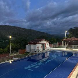Apartamento campestre en san gil, hotel a San Gil
