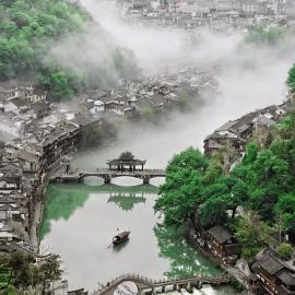 Yanyu Yunxi Resort Hotel 烟雨云兮酒店, hotel em Fenghuang