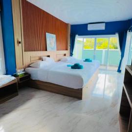 สวนพร้าวพูลวิลล่า1Suanpraw poolvilla, готель у місті Ban Khuan