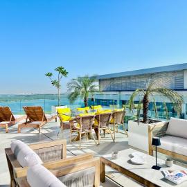 Luxury Yas 2BR plus Maids room with Golf & Sea Views