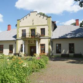 Dworek Młynarza, Hotel in Zator