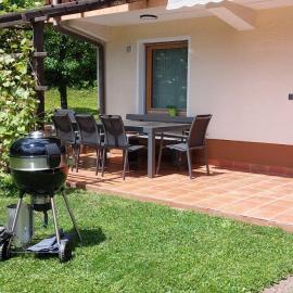 Apart House ROJER, hotel i Ljubno