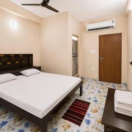 Hotel O Omkareshwar Mahadev, hotel em Sītāpur