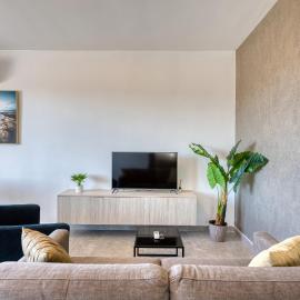 Modern Maisonette with Valley Views KARP1-3