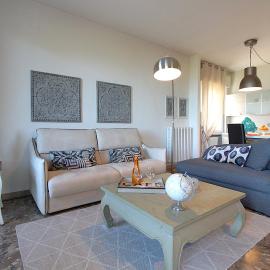 Catullo 18 Apartment, Garda Lake, Jacuzzi, Fitness, Ac, hotel in Desenzano del Garda