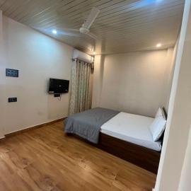 The Courtyard Stay