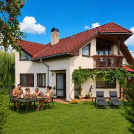 Clara Valis - Village House
