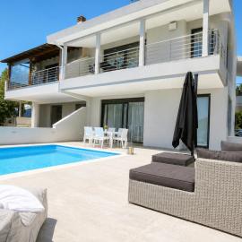 Heaven Horizon Villa - Ethereal and Blissful Gem