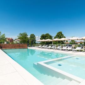 BORGO STALIS RESORT, hotel a Sesto al Reghena