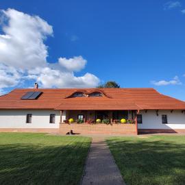 Győri Lovastanya Cserkeszőlő, hotel a Cserkeszőlő