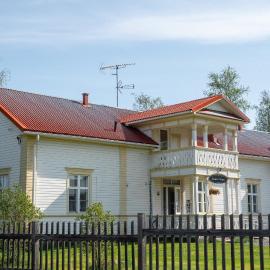 B&B Villa Kauppila、Iiのホテル