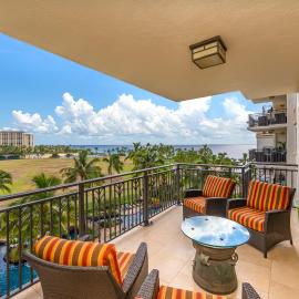 Hale Alani Resort-style Stay