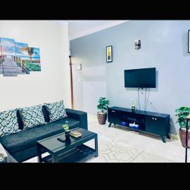 Place to stay in Kampala with unlimited Wi-Fi and Play station, hotel in Bulindo