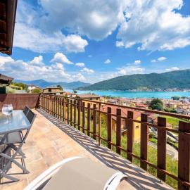 The Belvedere Sarnico - Lake Iseo View, hotel em Sarnico