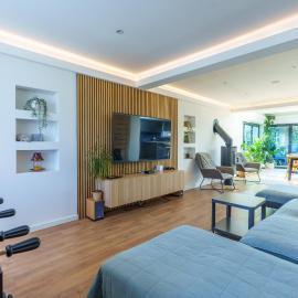 New Forest Retreat with Sauna, Gym, Cinema & Parking
