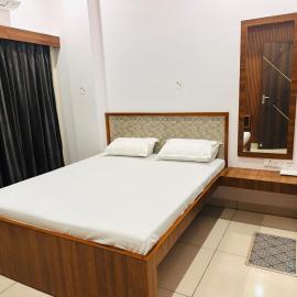 Aditya Residency, Bhagalpur, hotel Barāri városában