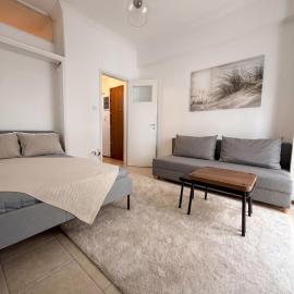 Little Loutra Seaside Apartment Loutraki