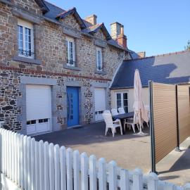 Chez Albert au bord de plage, hotel in Cherrueix