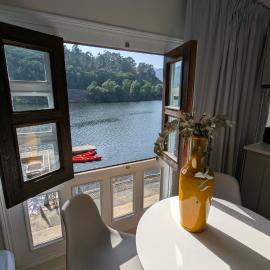 Casa rural Pantalán, Balneario Histórico de Cortegada, hotel v destinácii Cortegada