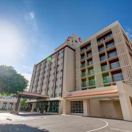 Community & Spa Naha Central Hotel، فندق في ناها