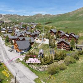 Appartement Chaleureux- pied de pistes