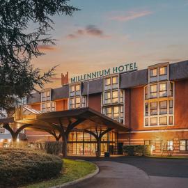 Millennium Hotel Paris Charles De Gaulle โรงแรมในรัวซี-อ็อง-ฟรองซ์