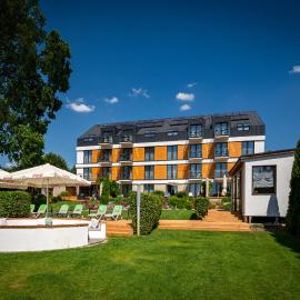 Hotel Uniejów, hotel v destinaci Uniejow