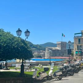 MAREBLU Rapallo Mare, отель в Рапалло