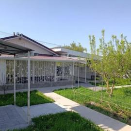 Gorniy Veterok Bishkek, hotel in Bishkek