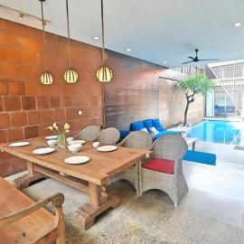 Large 3BR Jimbaran Villa with Pool & Wi-Fi