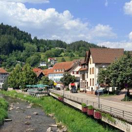 Zur alten Brücke, Hotel in Schiltach