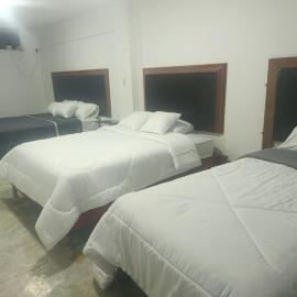 Hotel Cristian, hotel sa Puyo