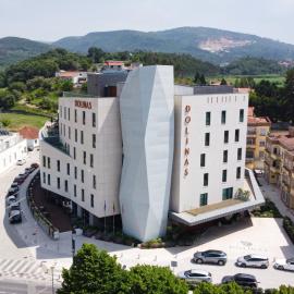 Dolinas Climbing Hotel – hotel w mieście Porto de Mós
