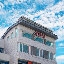 Samcheok Jangho Good Morning Pension